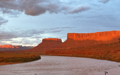 Discover Utah, Land of Cowboys and Breathtaking Landscapes